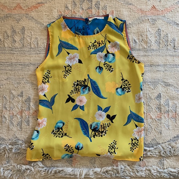 Violet & Claire Tops - Floral Sleeveless Blouse